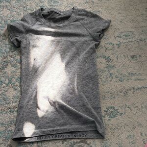 lululemon Swiftly Slate/white